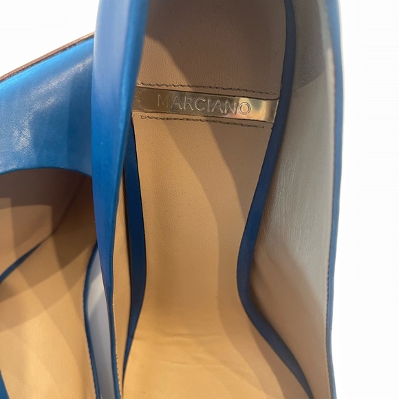 Marciano Blue Leather Pump - Picture 2 of 5